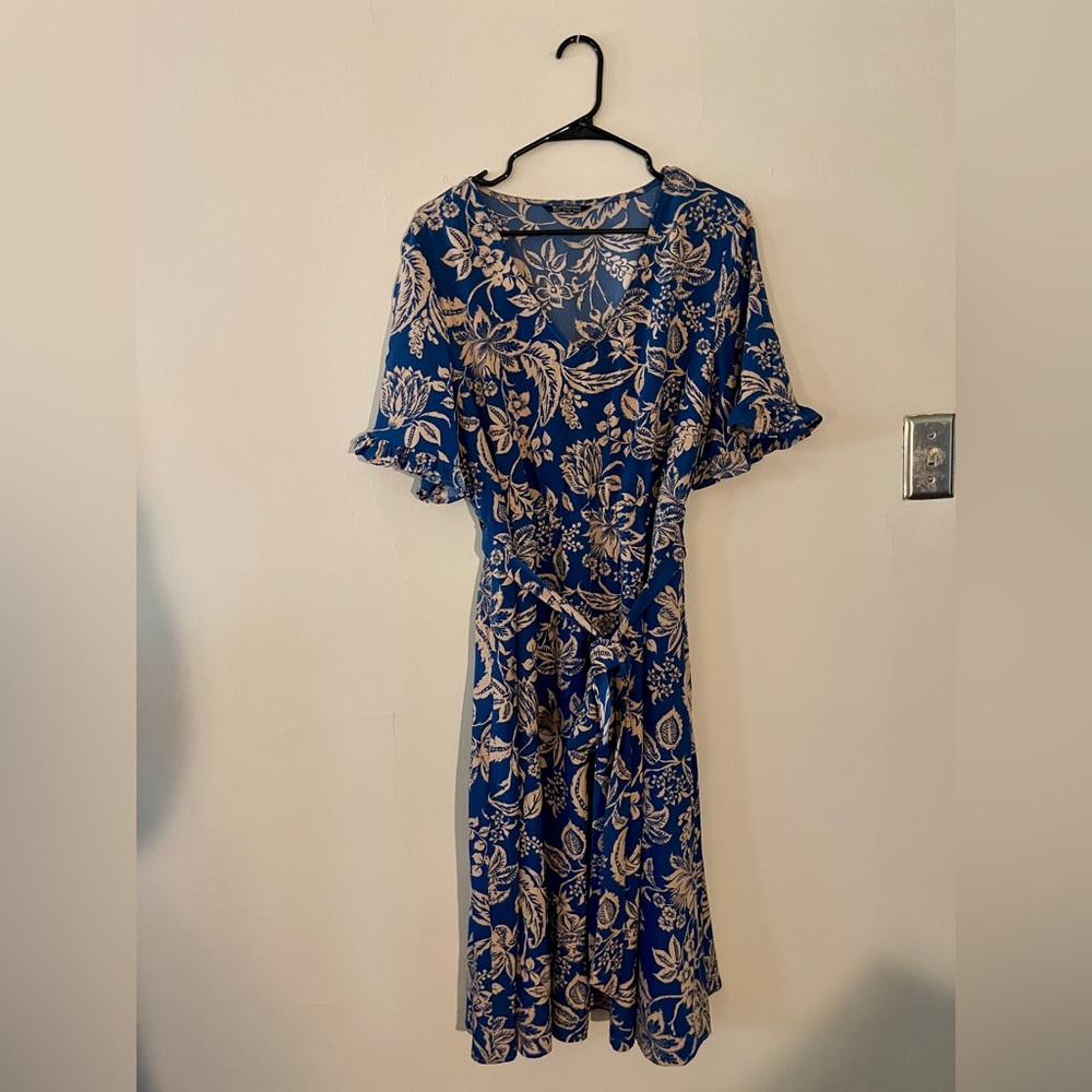 BloomChic Blue Midi Sundress with Flutter Sleeves